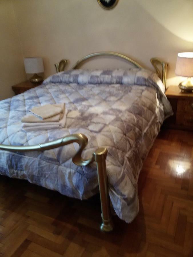 Casa Emanuela Bed & Breakfast Piazzola sul Brenta Exterior photo